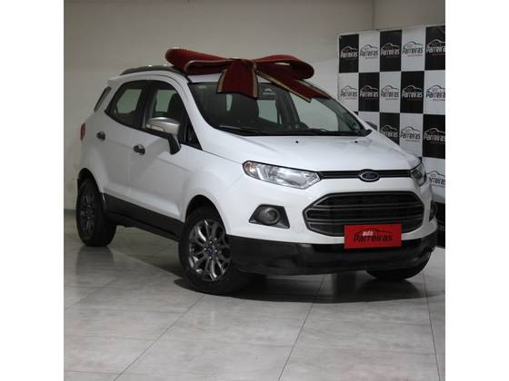 FORD ECOSPORT 1.6 FREESTYLE 16V FLEX 4P MANUAL FORD ECOSPORT 1.6 FREESTYLE 16V FLEX 4P MANUAL